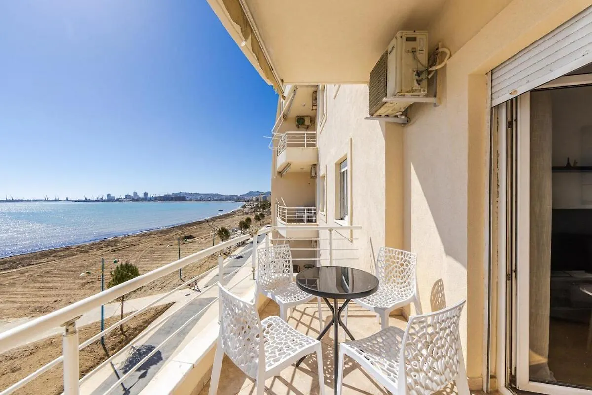 Joe'S Seafront Apartment By Ps Durrës